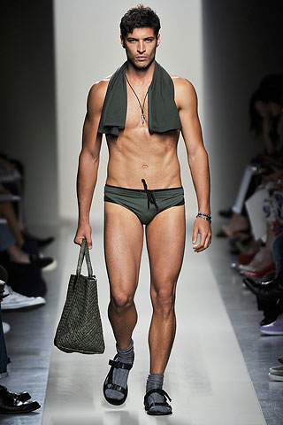 Bottega Veneta / - 2011